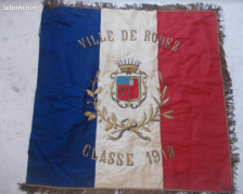 DRAPEAU EN PERIL : CLASSE 1912 - RODEZ (12)